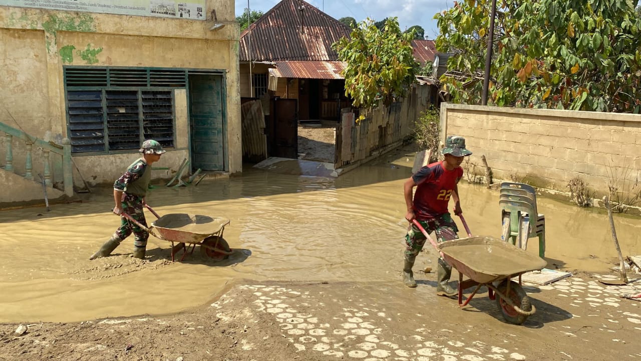 Lagi, TNI AD Percepat Pemulihan Sekolah Terdampak Banjir Bandang di Aceh Tamiang