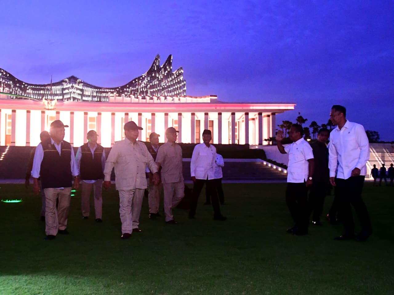 Kunjungi IKN, Presiden Prabowo Tinjau Langsung Progres Pembangunan