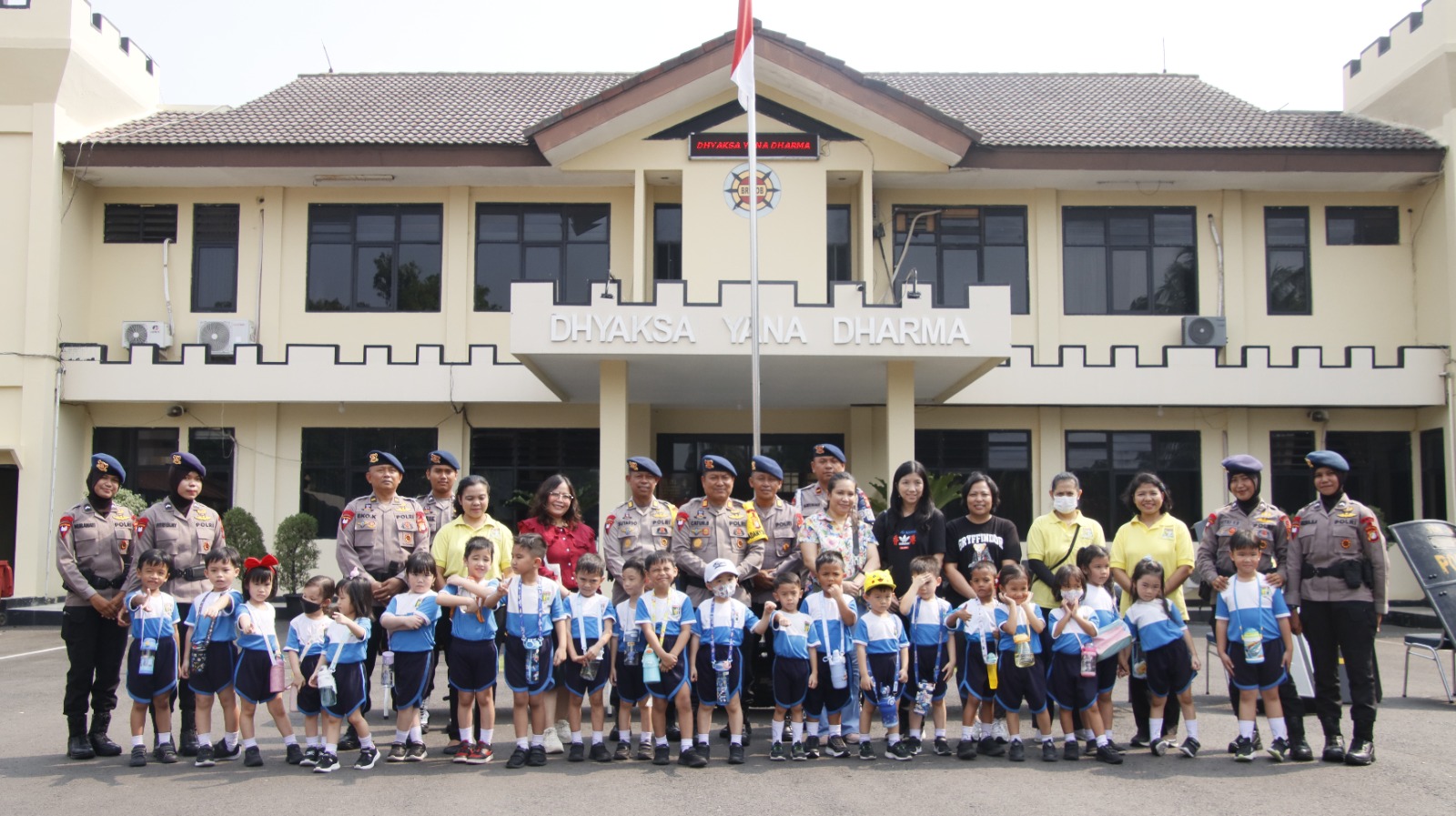 Brimob Polda Metro Jaya Terima Kunjungan Siswa TK, Edukasi Tugas Polisi di Mako Batalyon B Pelopor