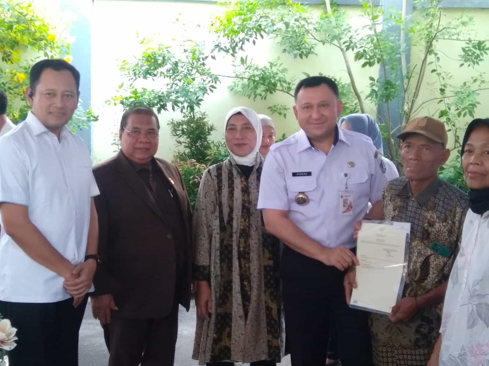 Serahkan 60 Sertipikat PTSL, BPN Jakarta Utara Atasi Kendala dan Siapkan Layanan Khusus