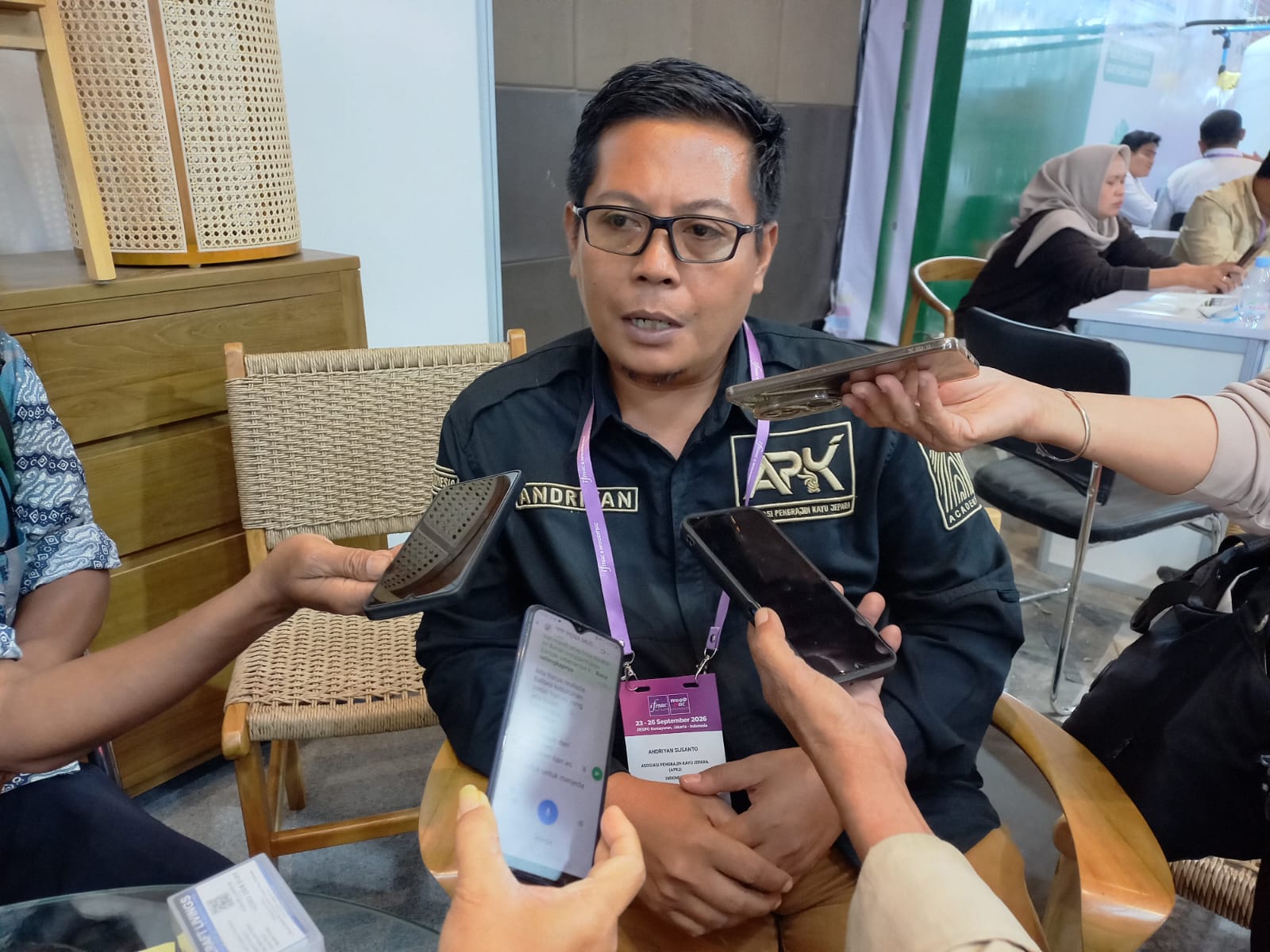 APKJ Dorong UMKM Mebel Jepara Naik Kelas, Minta Stakeholder  Soroti Masalah Harga Dan Kesesuaian Mesin