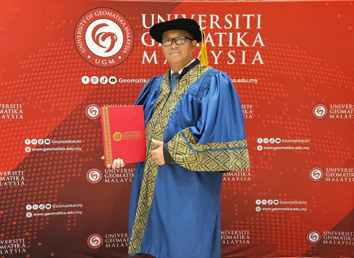 Praktisi Perhotelan Donny Pur Dikukuhkan sebagai Professor of Practice Universiti Geomatika Malaysia