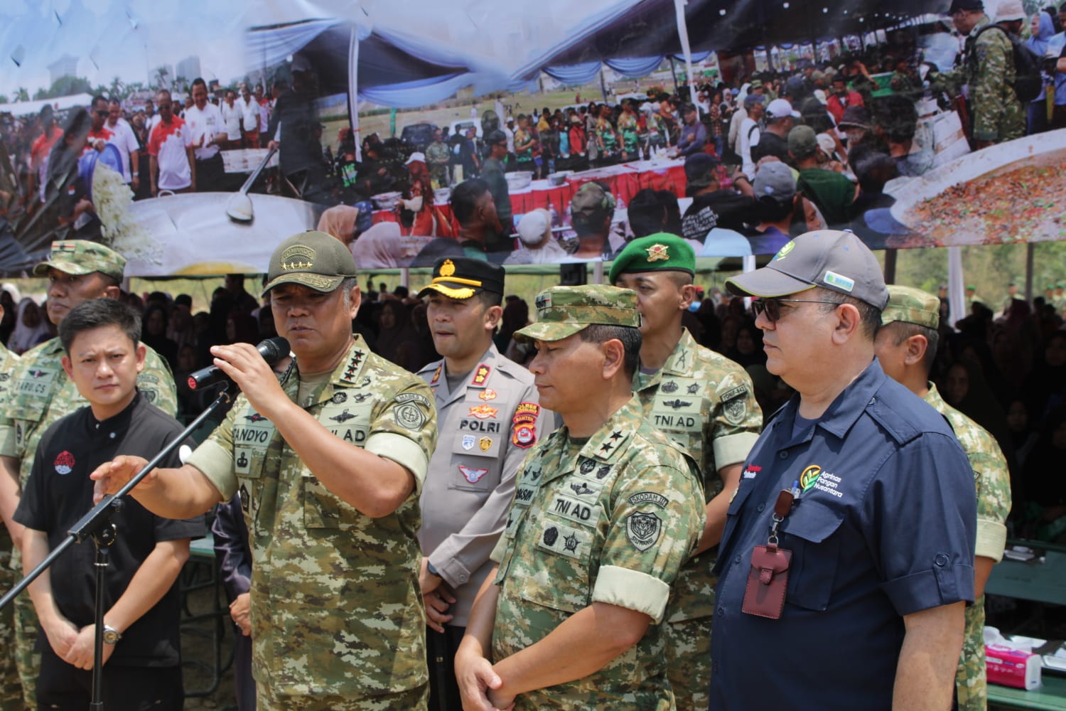 Wakil Panglima TNI Tutup Karya Bakti TNI TA 2026, Dorong Pemerataan Pembangunan di Pandeglang
